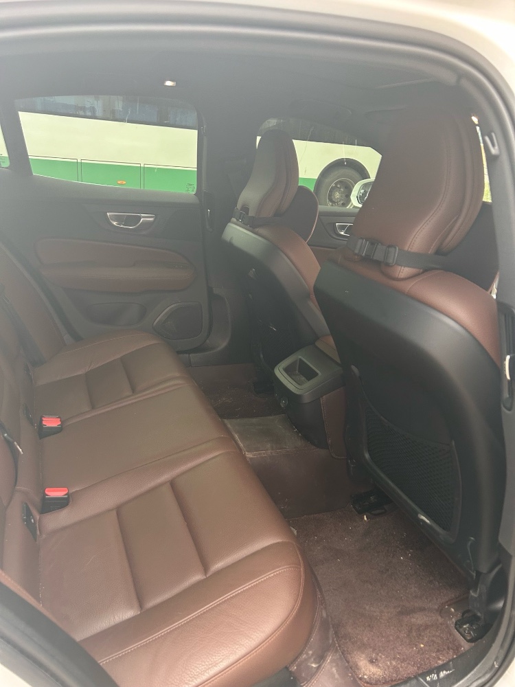 武汉22年沃尔沃S60L8