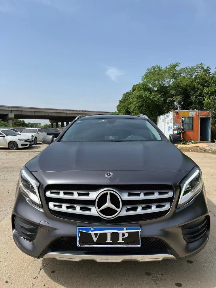 武汉19年奔驰GLA1