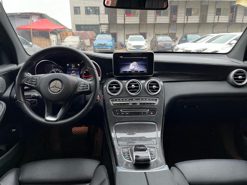 武汉18年奔驰GLC9