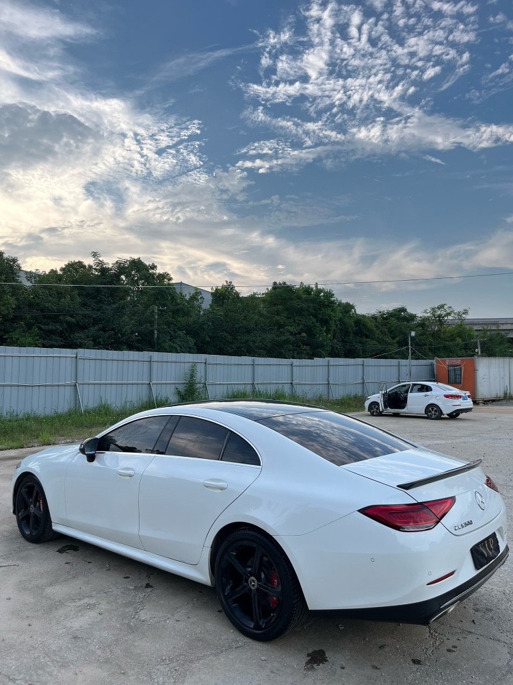 武汉19年奔驰CLS5