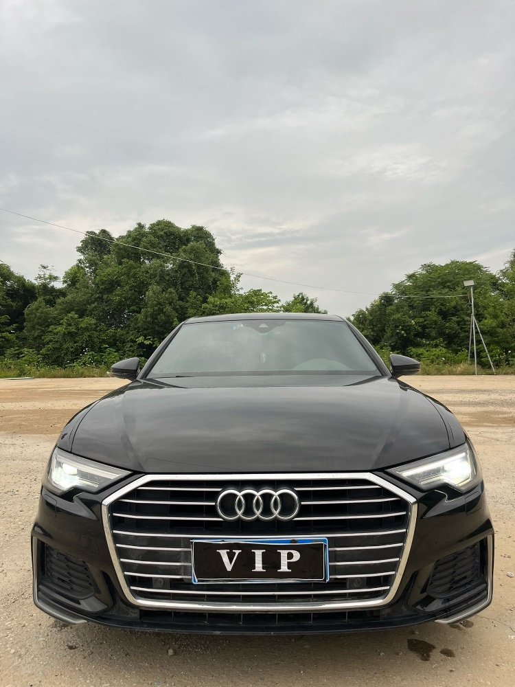 武汉21年奥迪A6L1