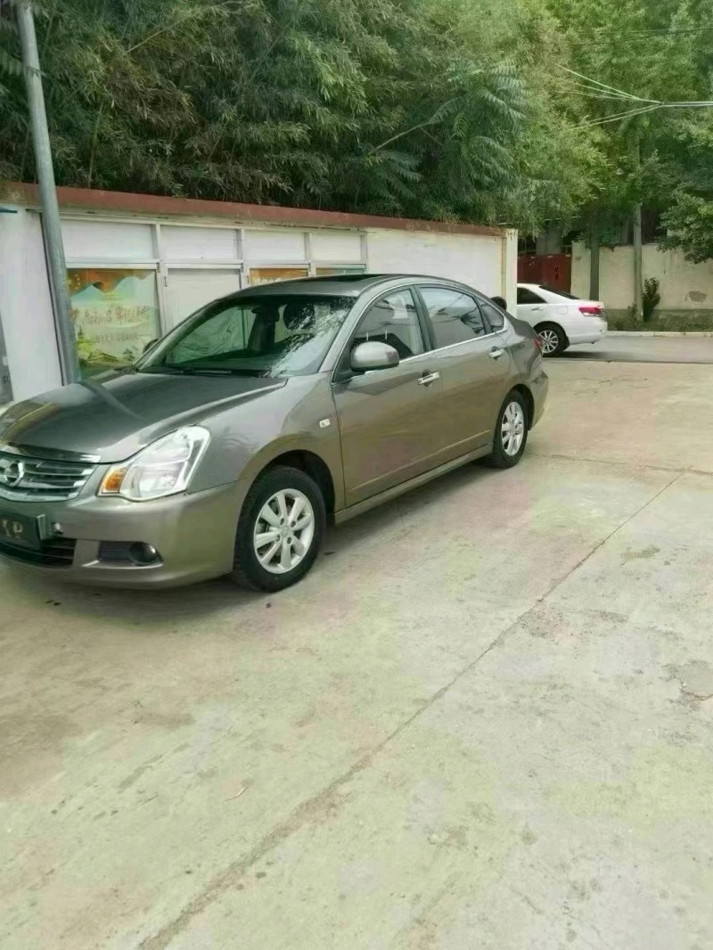 潍坊19年日产轩逸3