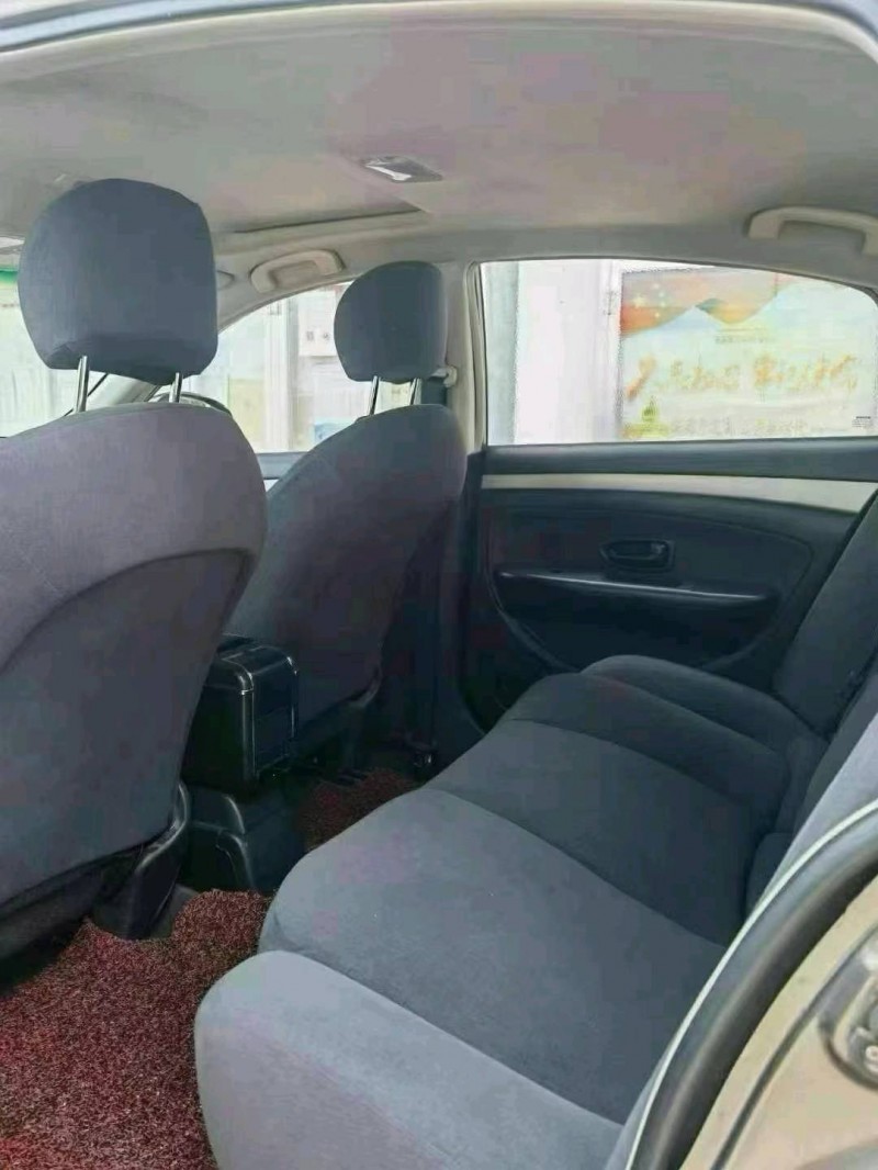 潍坊19年日产轩逸6