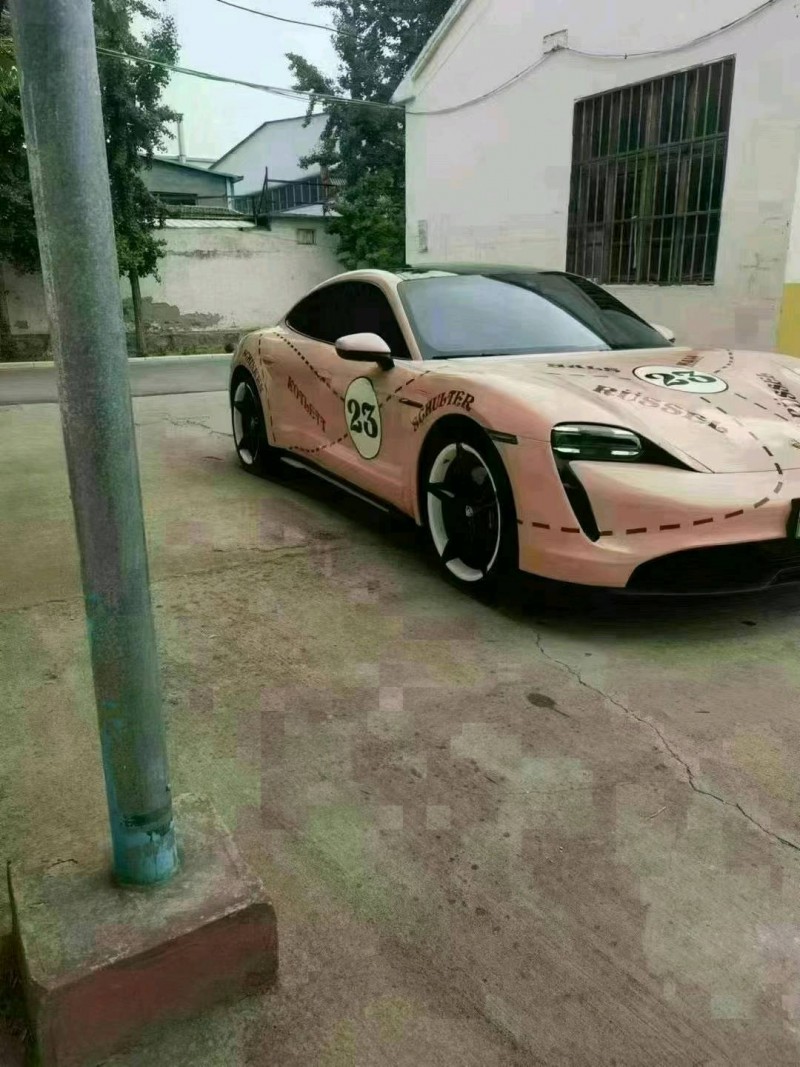 潍坊21年保时捷Taycan3