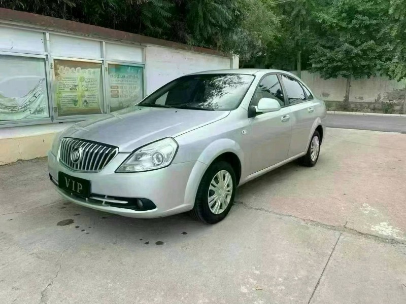 潍坊13年别克凯越4