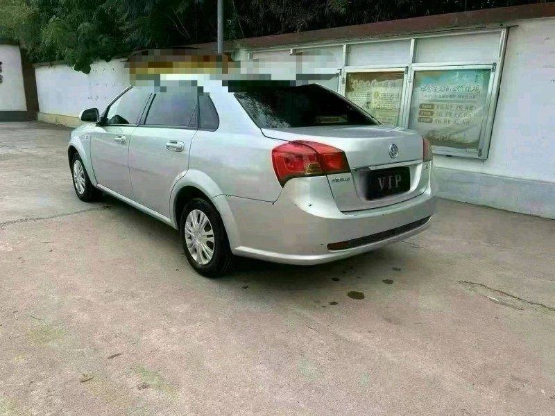 潍坊13年别克凯越7