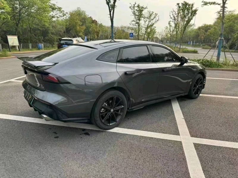 嘉興23年長安汽車UNI-V6