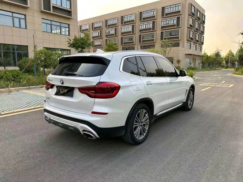 徐州19年宝马X38