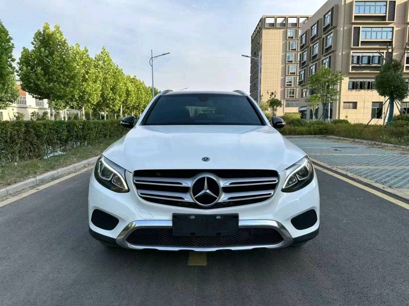 徐州19年奔驰GLC1