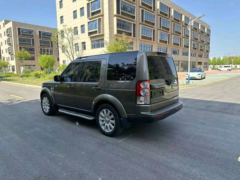 徐州12年路虎发现7