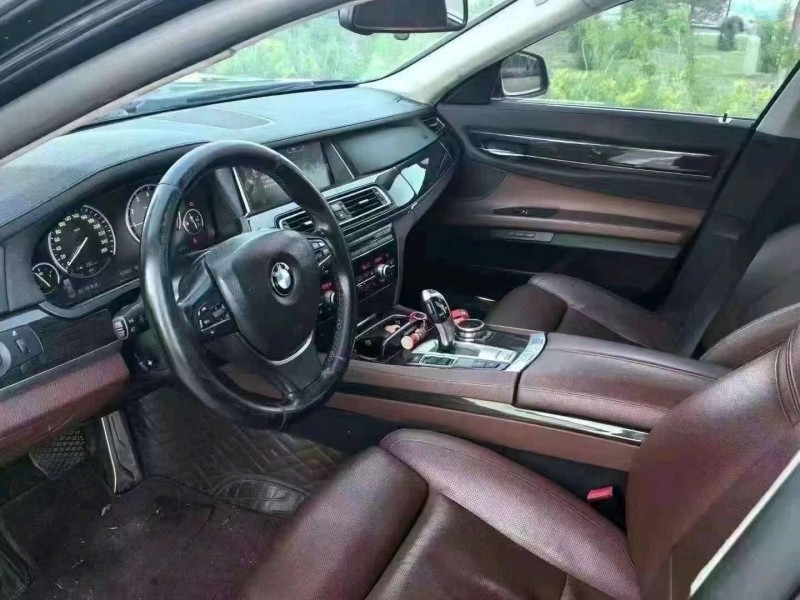 济南14年宝马7系5