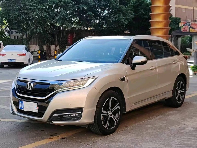 佛山17年本田URV2