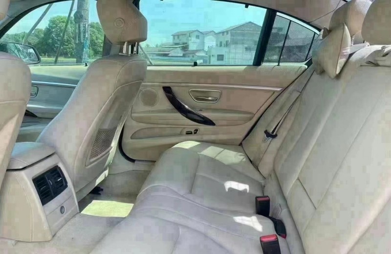 成都13年宝马3系5