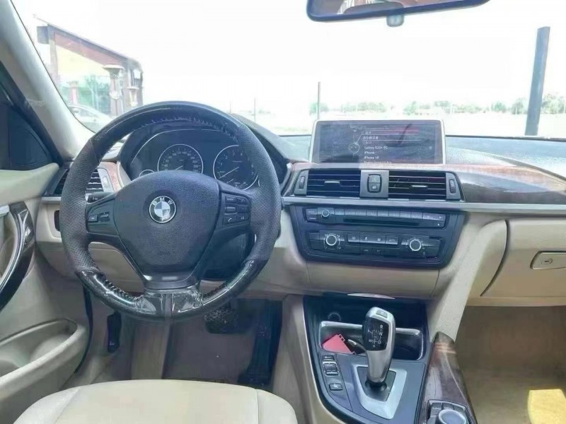 成都13年宝马3系6