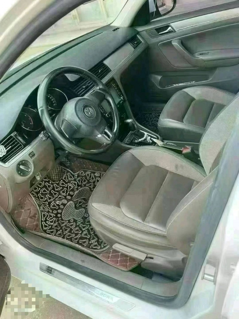 潍坊15年大众宝来4