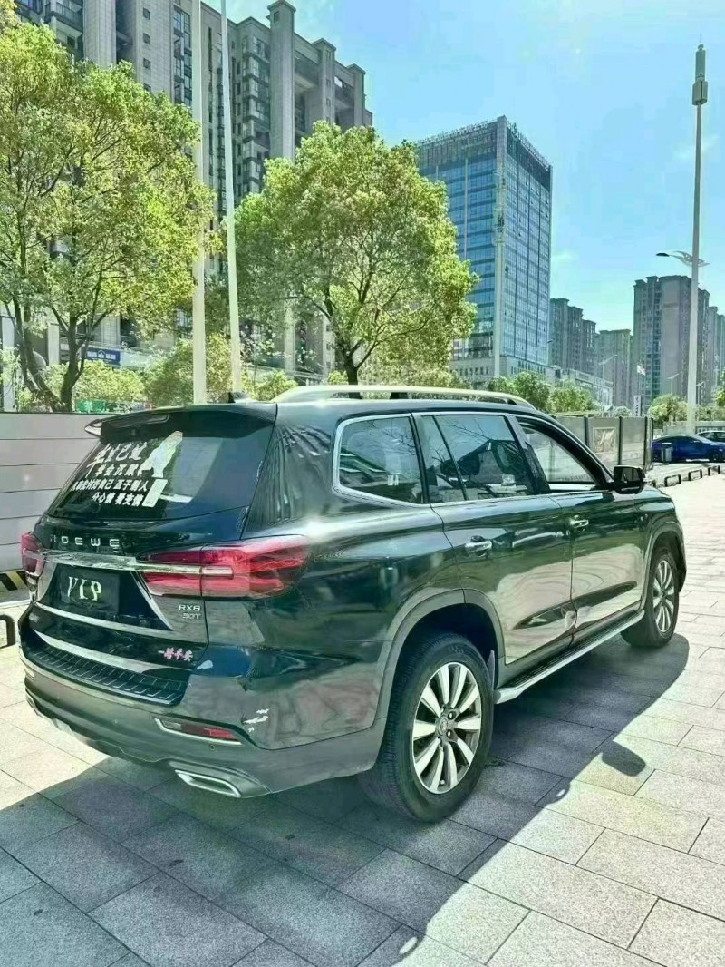 黔西南21年榮威RX88