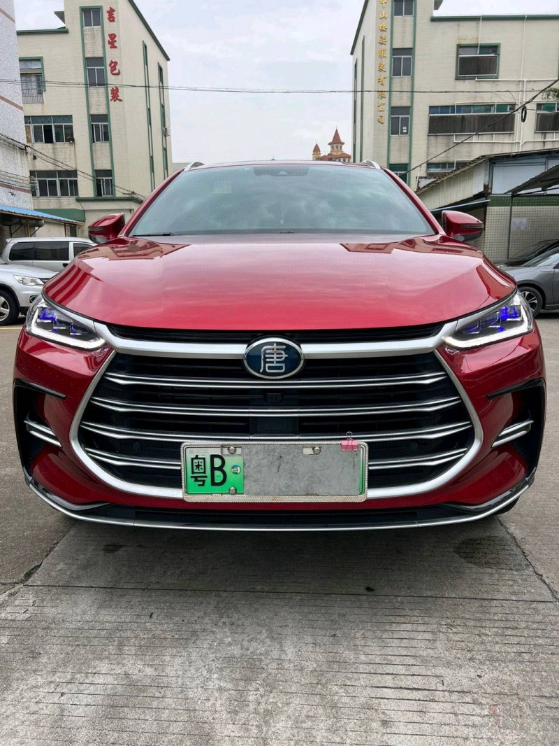 中山21年比亚迪唐1