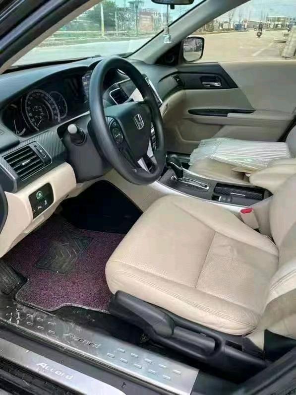 江门14年本田雅阁3