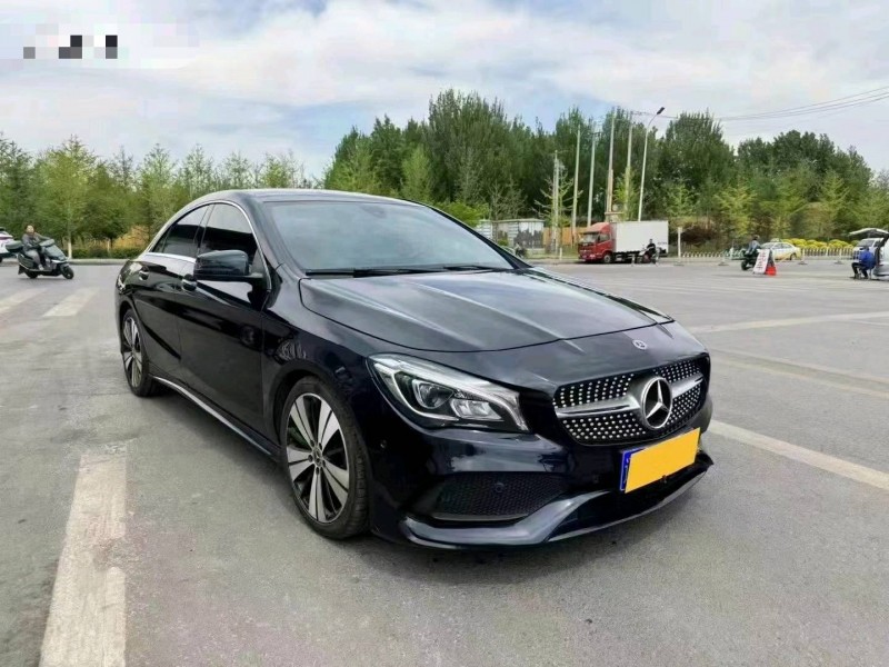 盐城17年奔驰CLA2