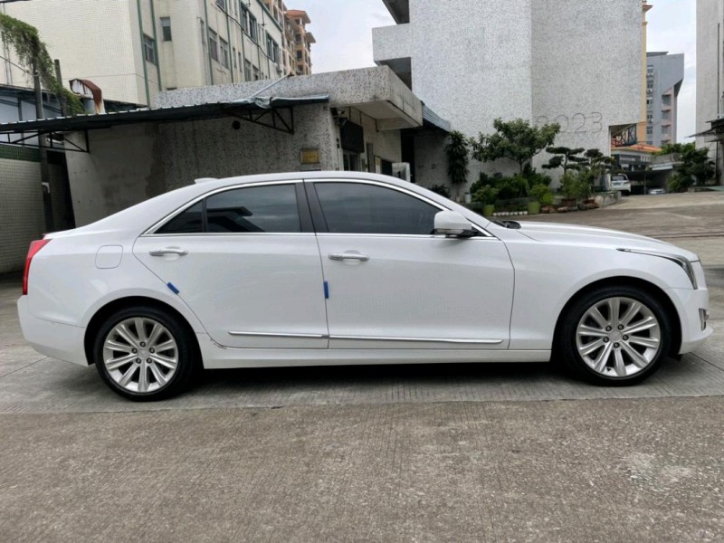 中山19年凯迪拉克ATS2