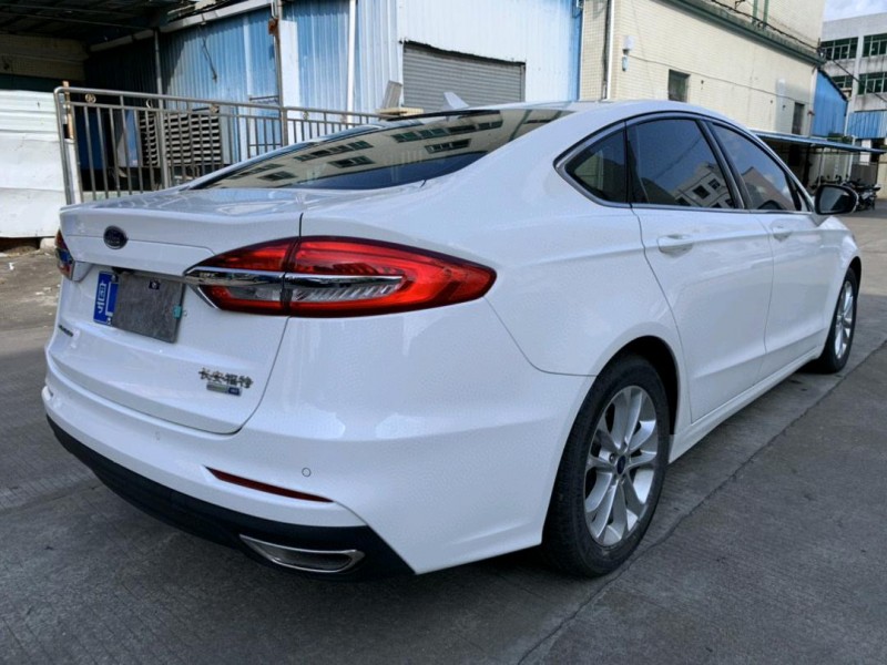 中山21年福特蒙迪欧4