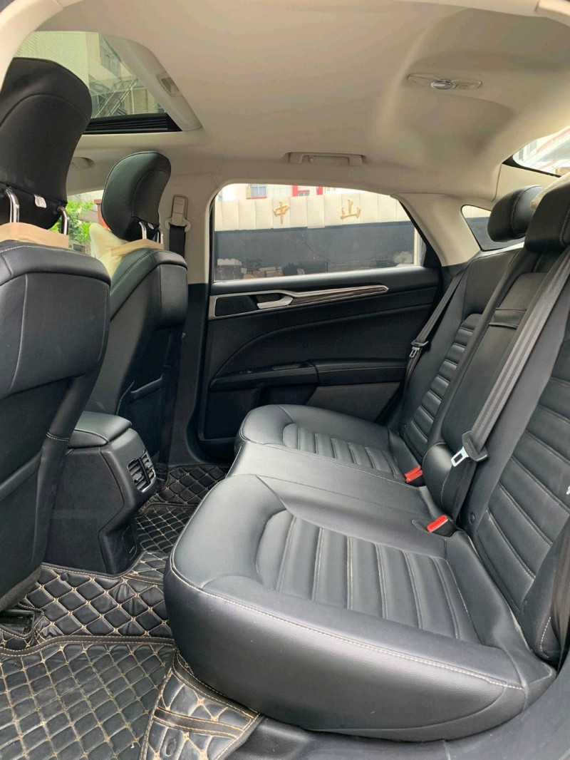 中山21年福特蒙迪欧6