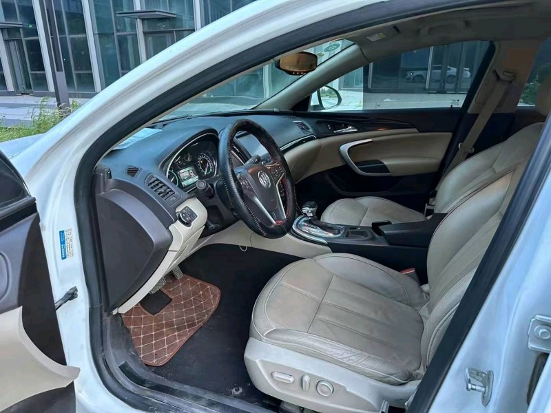 青岛14年别克君威7