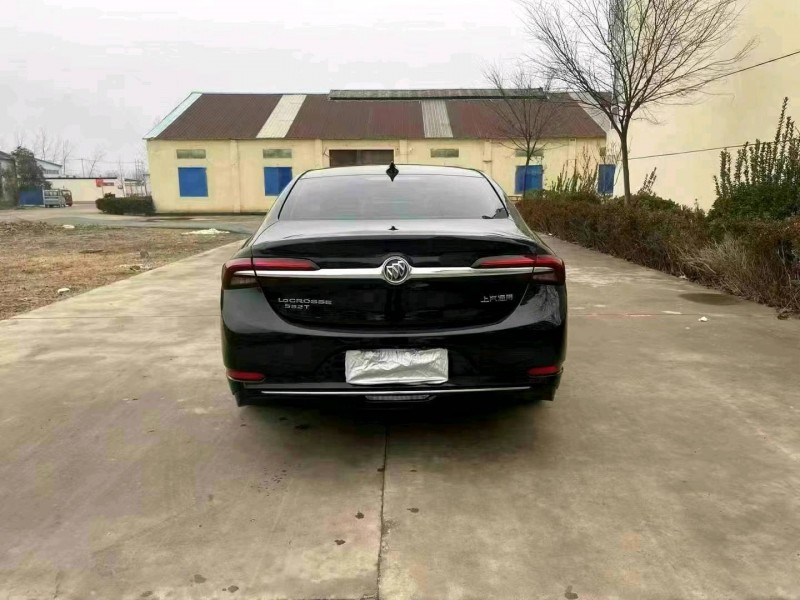 徐州21年别克君越9