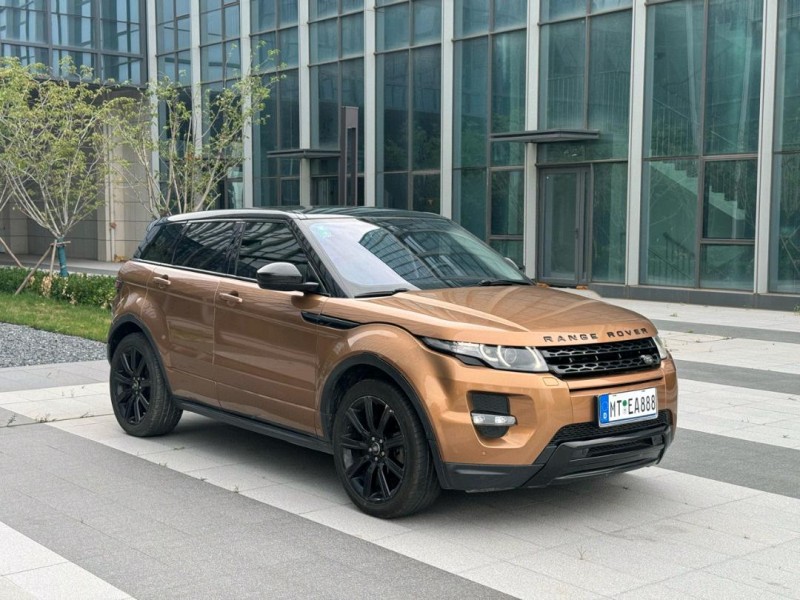 青岛14年路虎极光2