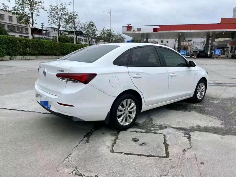 佛山22年别克英朗4