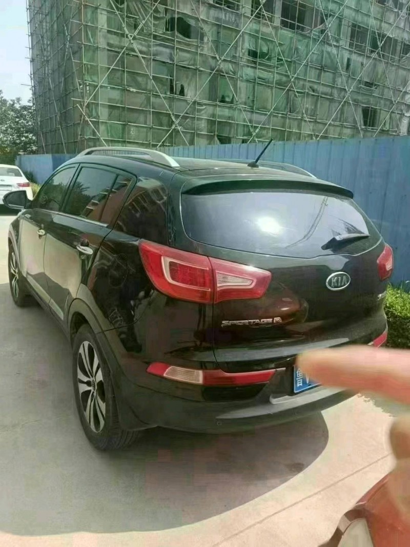 潍坊10年起亚智跑7