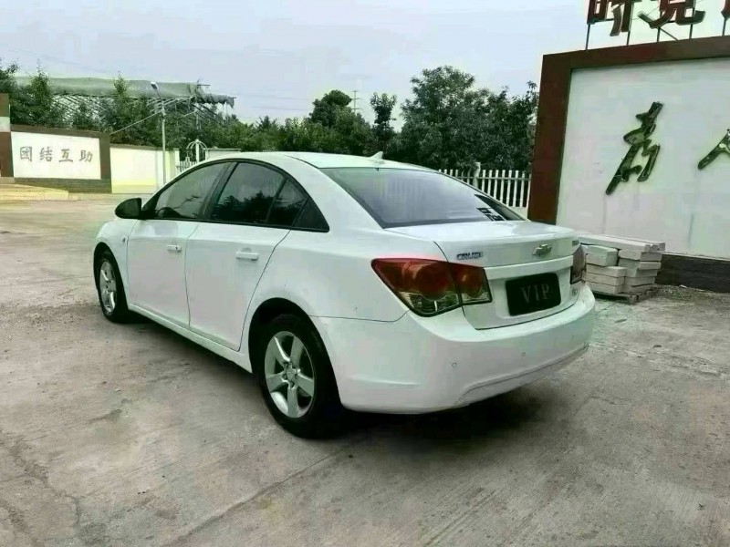 潍坊13年雪佛兰科鲁兹8