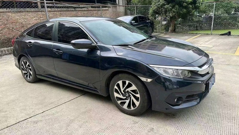 汕头18年本田思域3