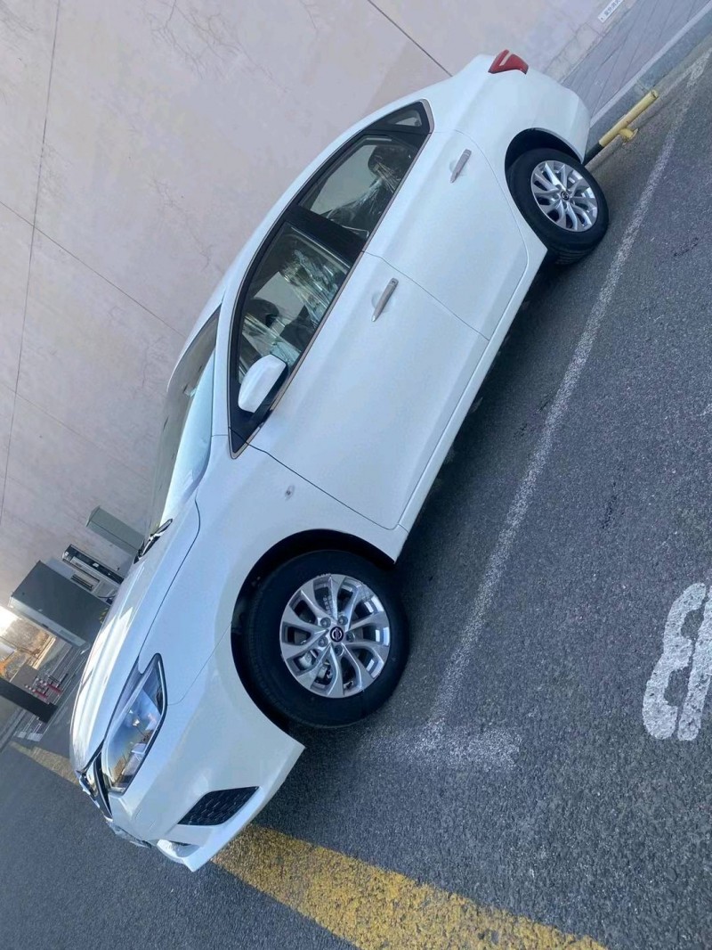 營口24年日產軒逸3