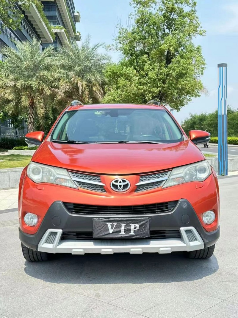 东莞15年丰田RAV4荣放1
