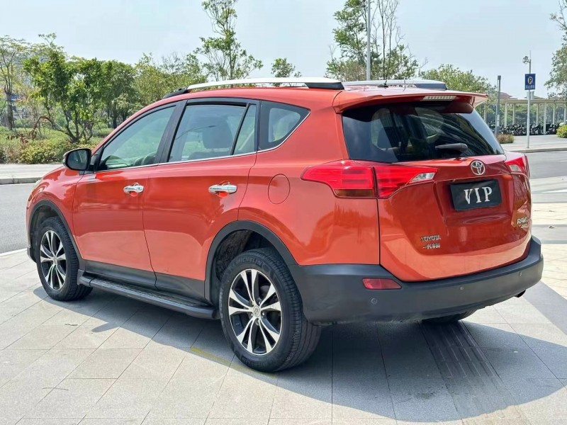 东莞15年丰田RAV4荣放8