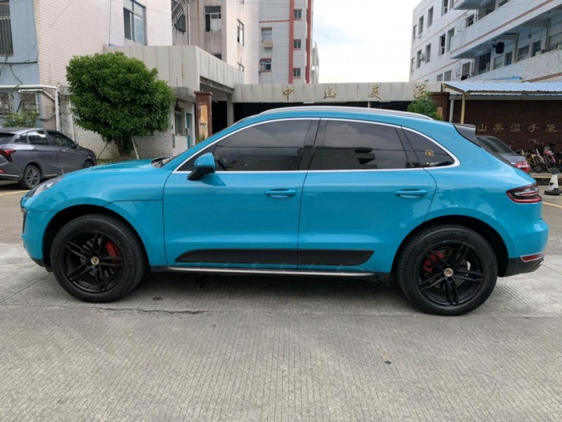 中山14年保时捷Macan3