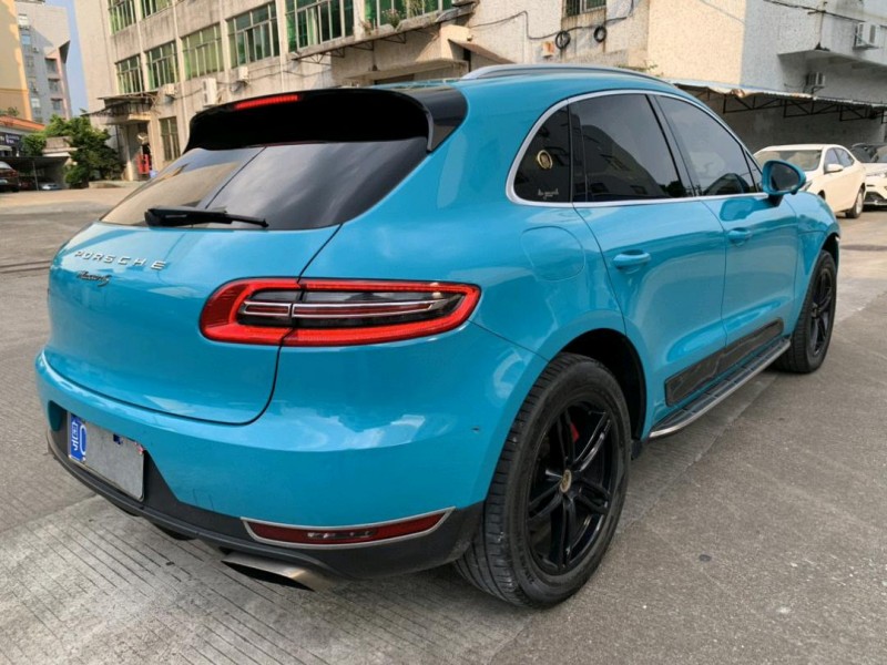 中山14年保时捷Macan4