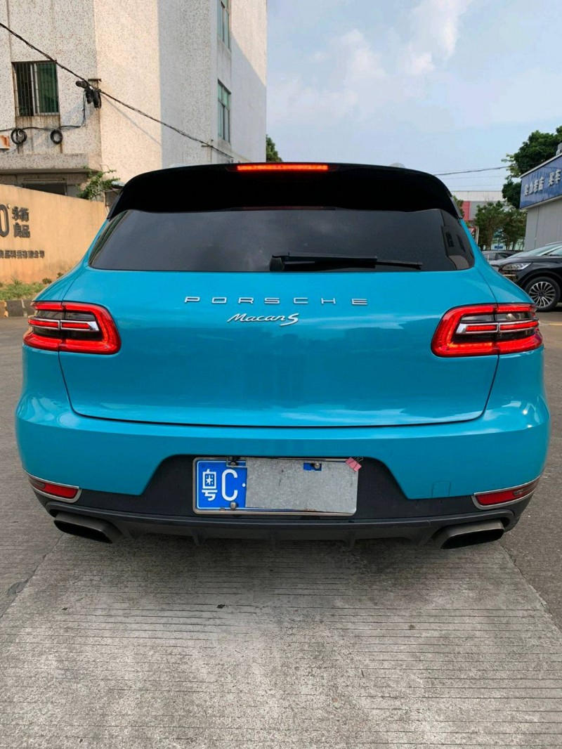 中山14年保时捷Macan9