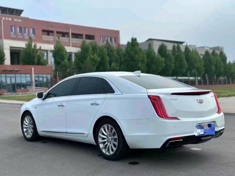 苏州18年凯迪拉克XTS4