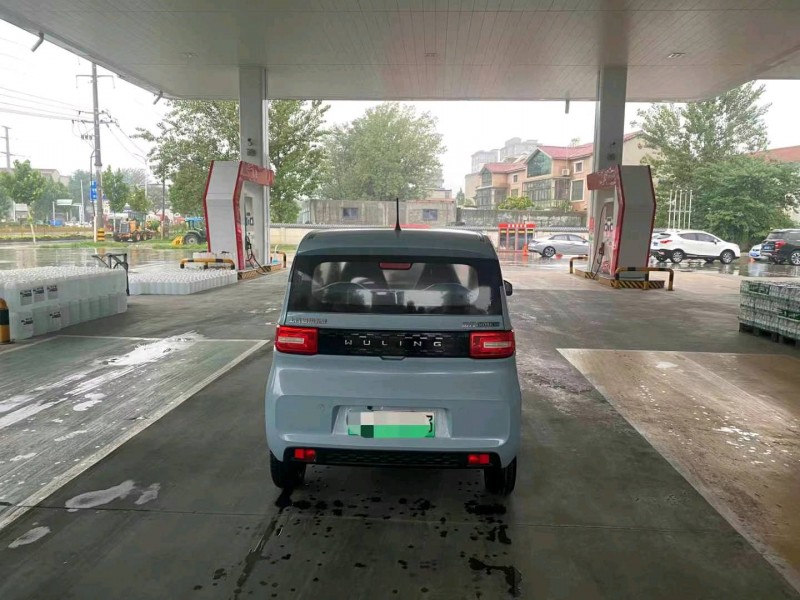 安陽23年五菱汽車宏光9
