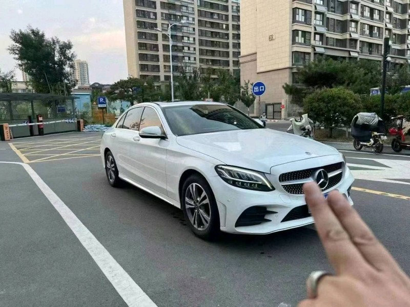 烟台20年奔驰C3