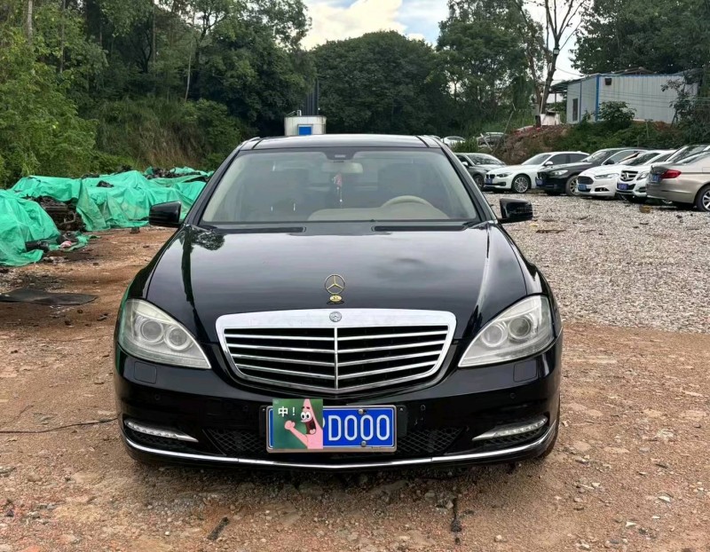 广州13年奔驰S1