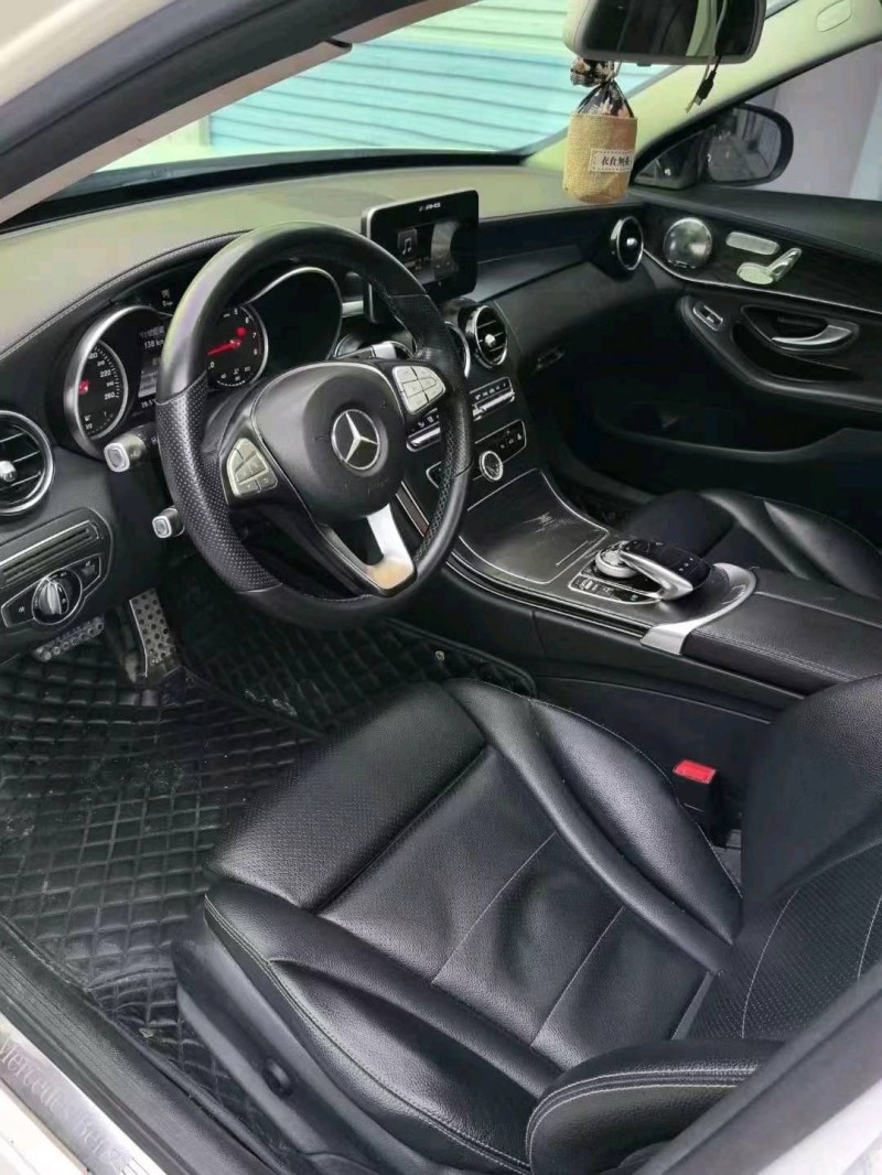 潍坊16年奔驰C7