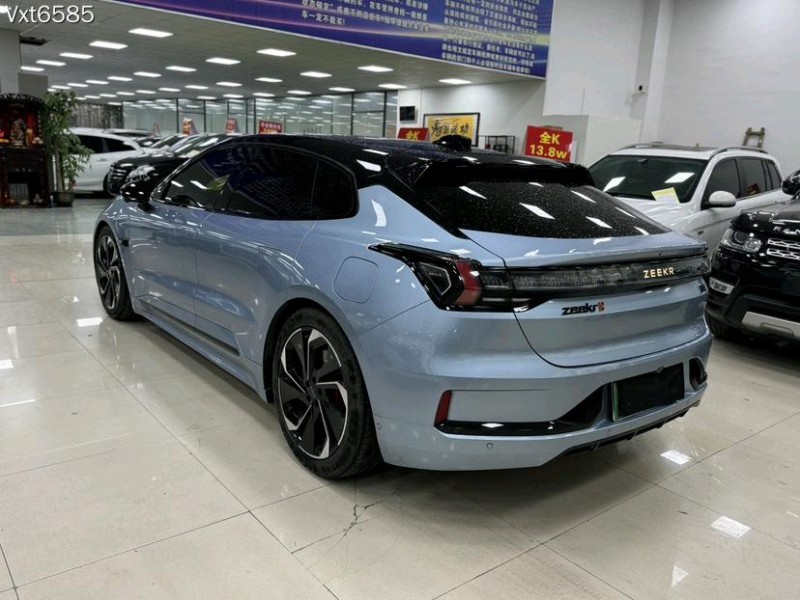 東莞22年極氪汽車0017