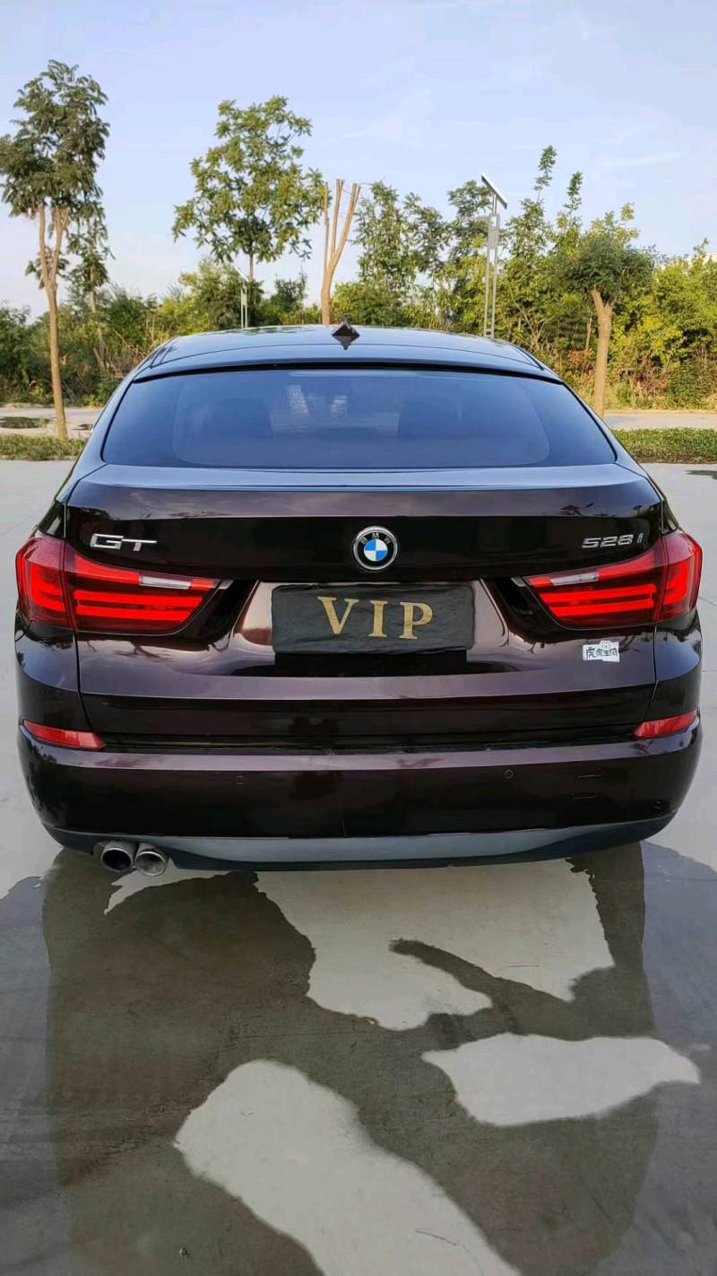 保定17年宝马5系GT2