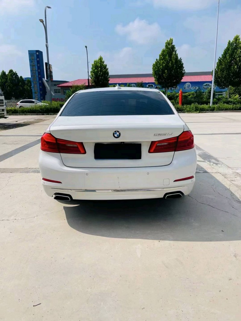 潍坊18年宝马5系3