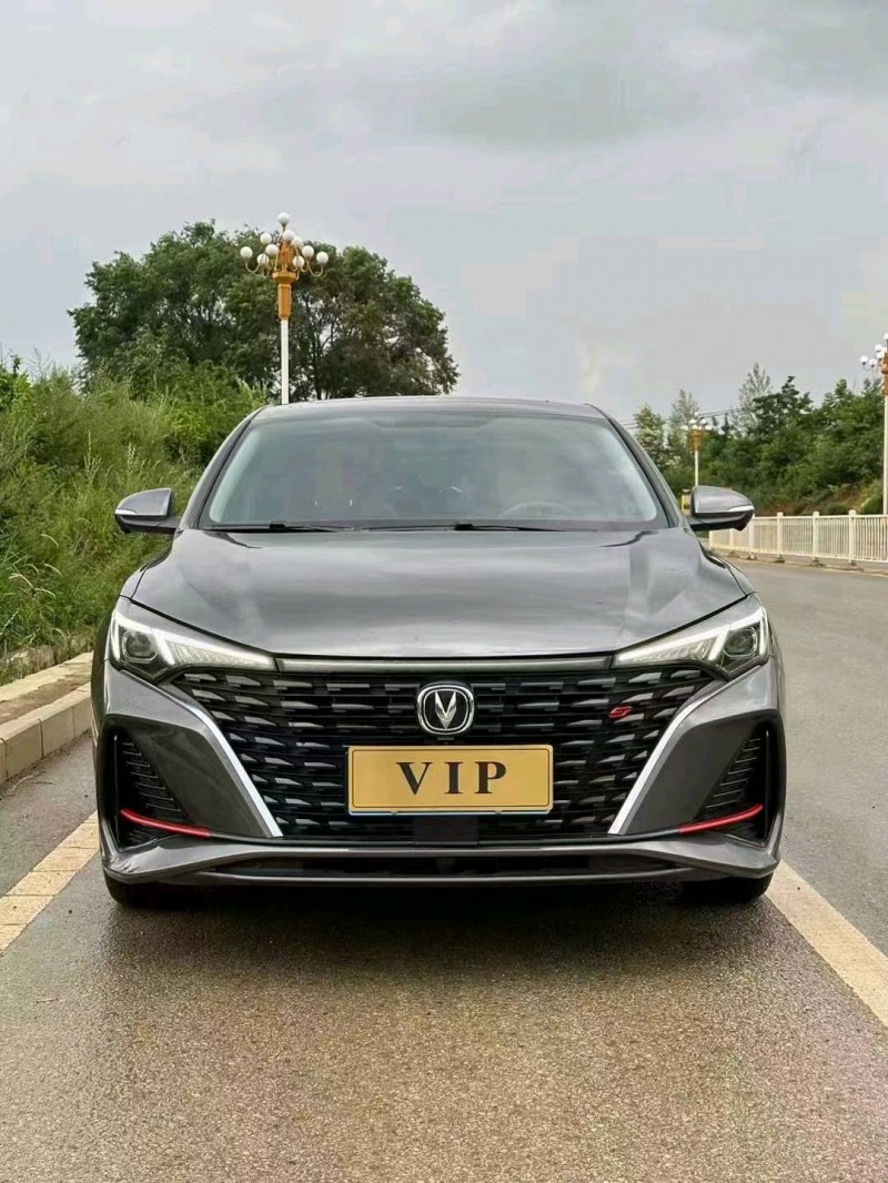 安顺23年长安汽车逸动1