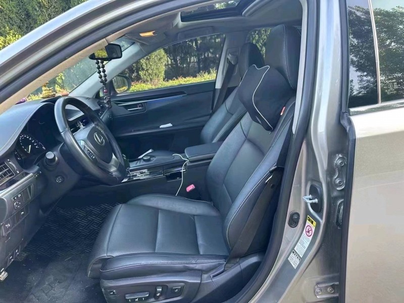 济南14年雷克萨斯ES4