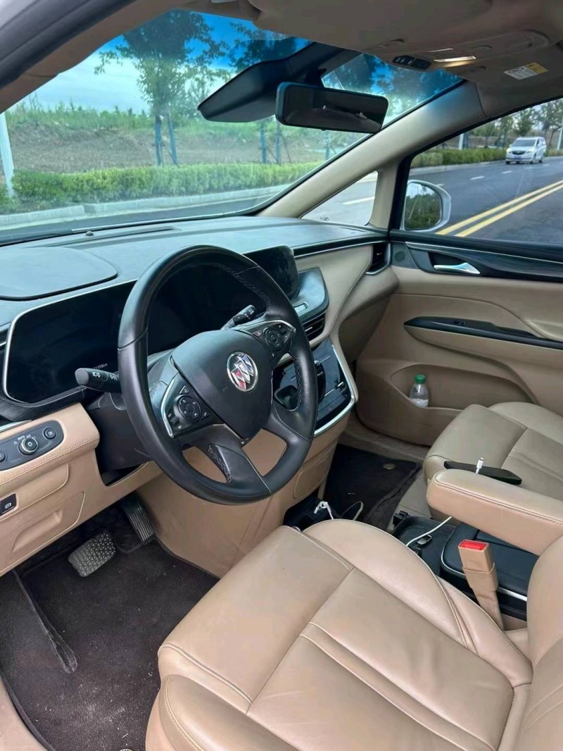 徐州21年别克GL86